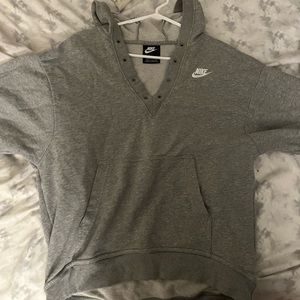 long sleeve nike hoodie size small